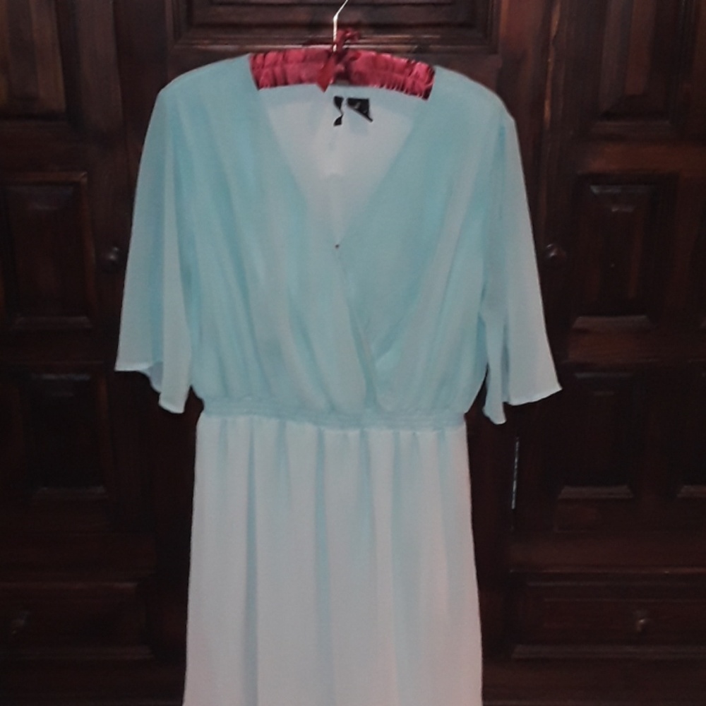 EUC 2X OMBRE DRESS